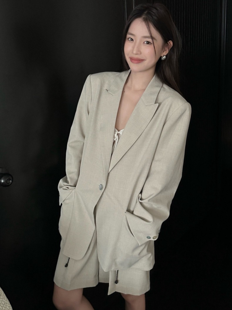 大口袋寬鬆休閒風廓形一粒扣長袖休閒西裝外套