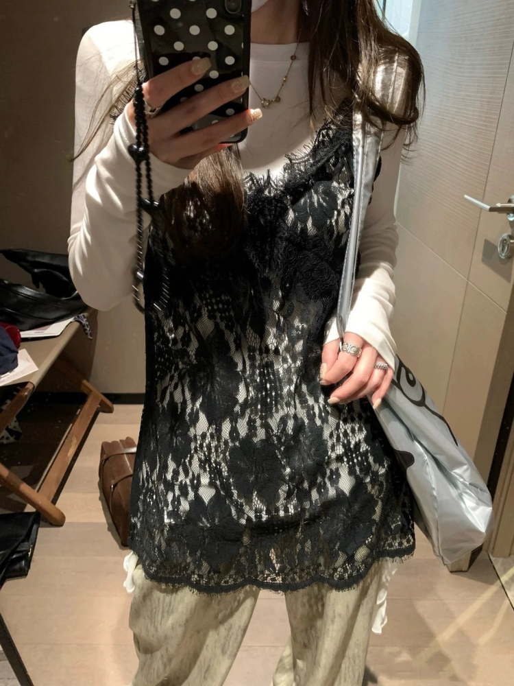搭配神器～吊帶蕾絲內搭外穿背心