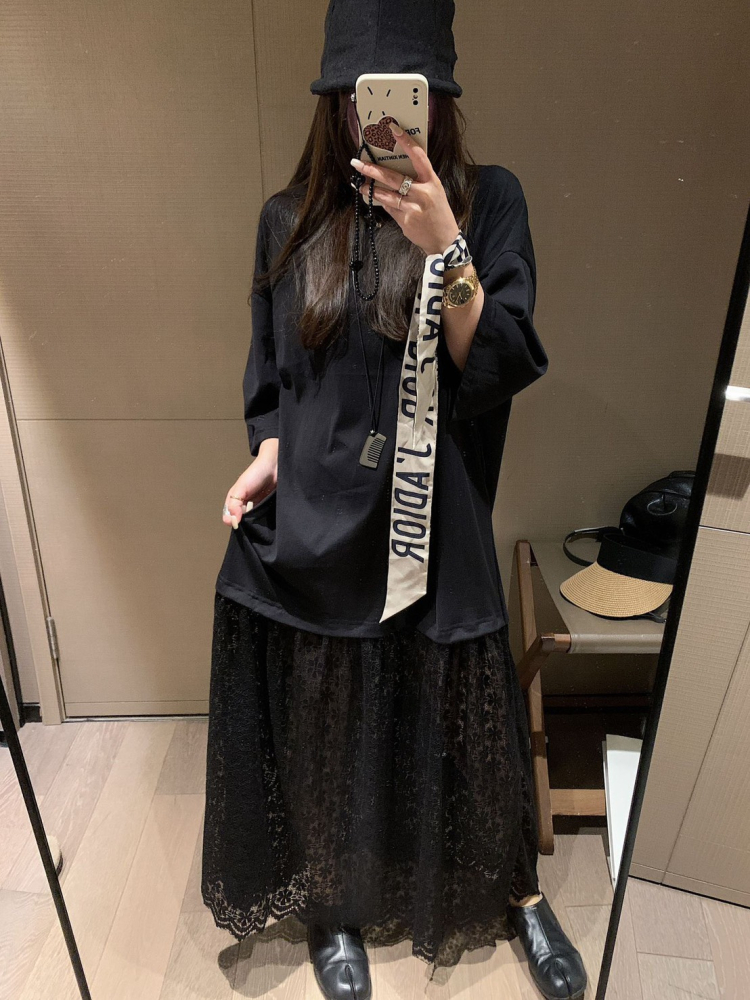 Oversized 寬鬆圓領假兩件蕾絲拼接連身T恤長裙