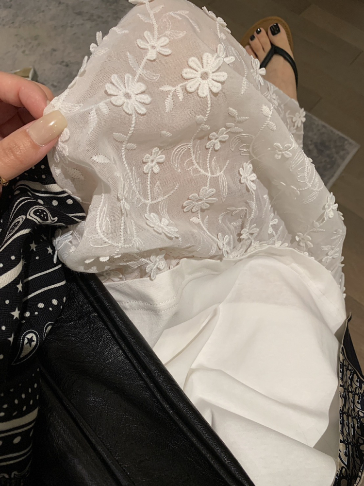 Oversized 寬鬆圓領假兩件蕾絲拼接連身T恤長裙