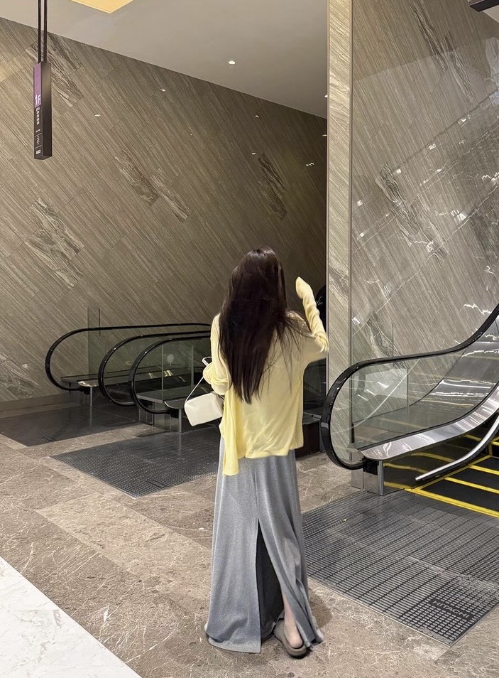 紙片人羅紋棉開叉垂感鬆弛顯瘦半身裙