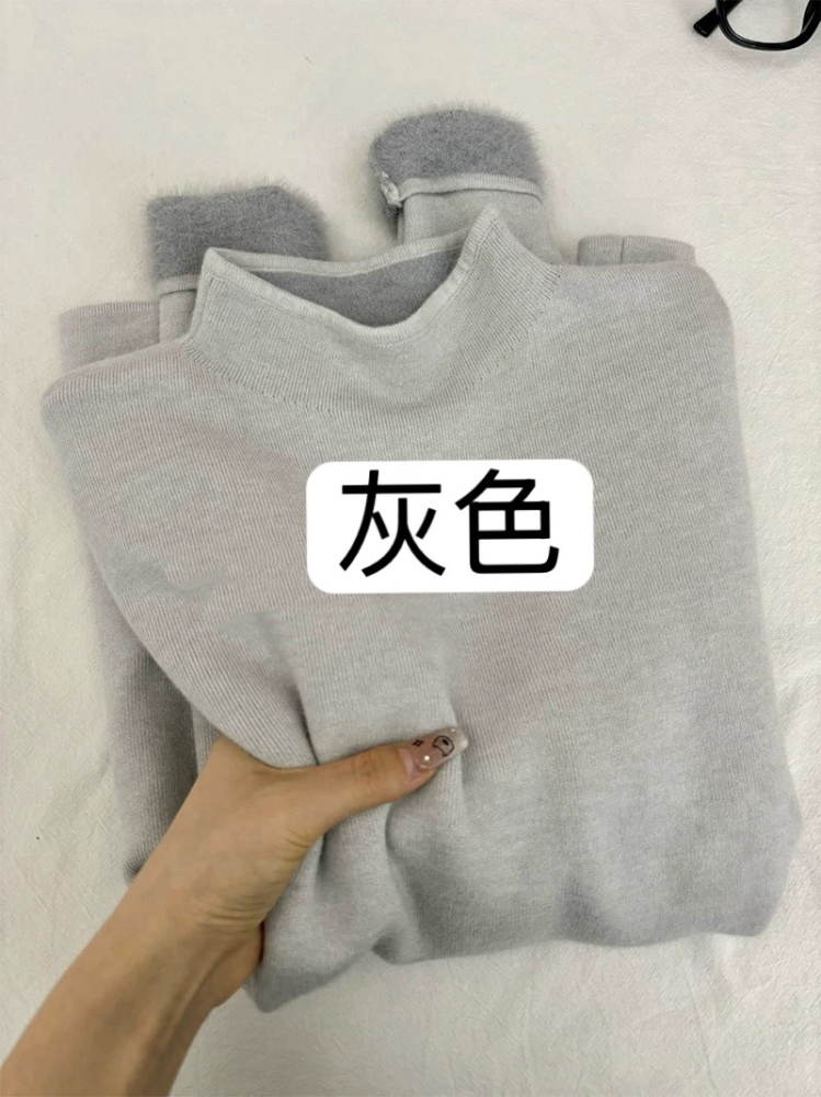 加絨款小立領針織舒適親膚上衣