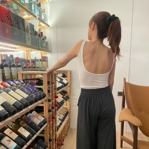 超舒適大U露背夏日百搭帶罩杯背心